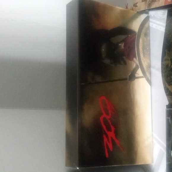 300 Limited Collection Edition 3 DVD Plus Bonuses - Picture 3 of 15